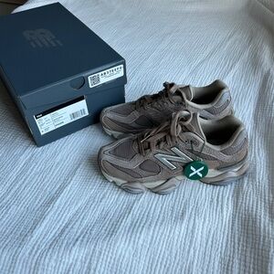 New Balance 9060 Mushroom Timberwolf